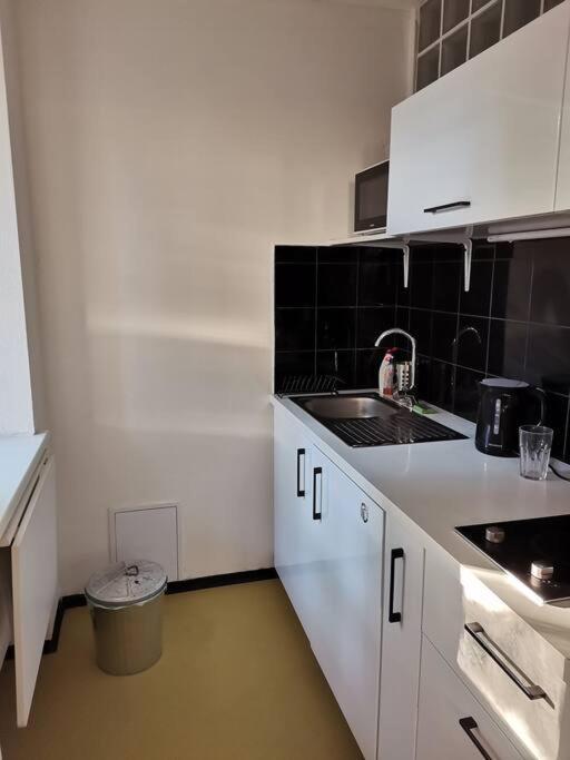 Cozy Studio In The City Centre Near Train Station Bratislava Eksteriør bilde